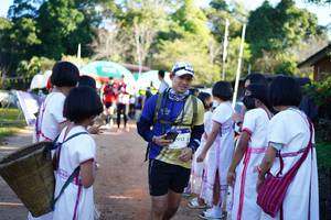 BIB: 913
                            <button type="button" onclick="openModal(18992255)" class="btn btn-primary btn-sm float-right btn-popup" data-toggle="modal" data-target=".modal-high-quality">
                        <i class="fas fa-shopping-cart"></i> Add to Cart
                    </button>
                                            <button type="button" onclick="isThisMe(18992255, true)" class="btn btn-success btn-sm float-right btn-popup btn-isme hidden" data-toggle="tooltip" data-placement="bottom" title="นี่คือรูปของคุณใช่ไหม คลิกที่นี่เพื่อเอาเข้าอัลบั้ม">
                        <i class="fas fa-plus"></i> Add to album
                    </button>
                    <button type="button" onclick="isThisMe(18992255, false)" class="btn btn-warning btn-sm float-right btn-popup btn-isnotme hidden">
                        <i class="fas fa-ban"></i> Remove from album
                    </button>